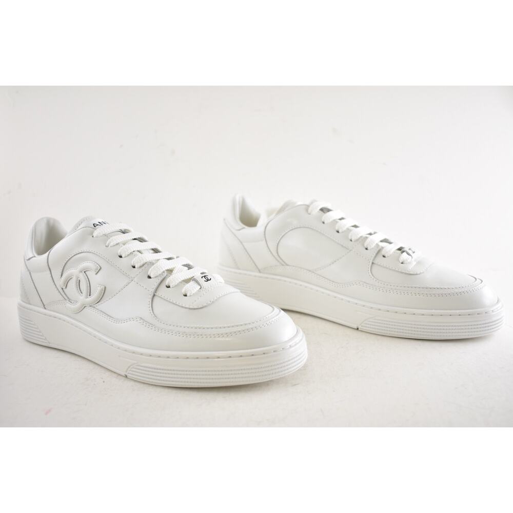 Chanel 25B White Calfskin Leather CC Logo Tie Flat Runner Trainer Sneaker 42 - Picture 3 of 16